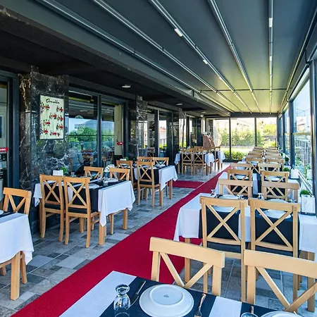 酒店 Canakkale Ornella 3*