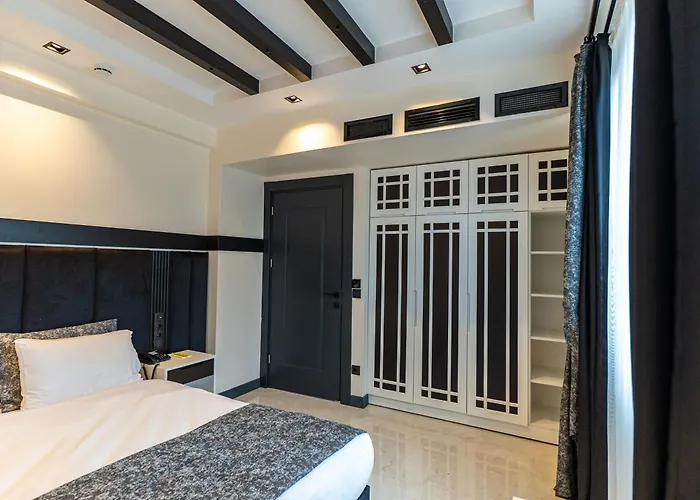 Hotel Canakkale Ornella 3*